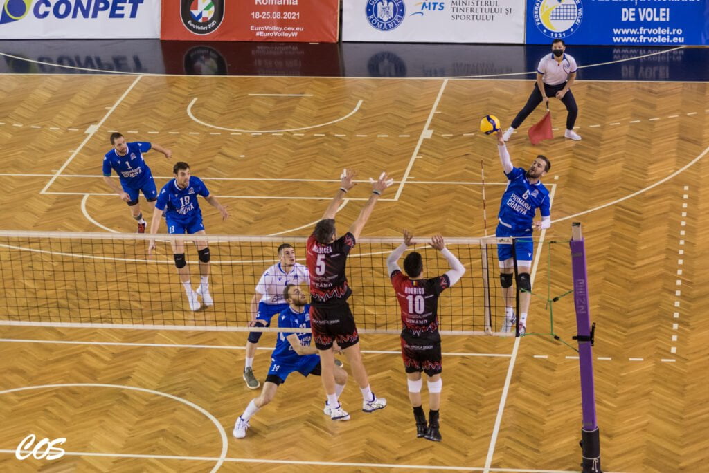 COS5959 1024x684 1 - FRVolei