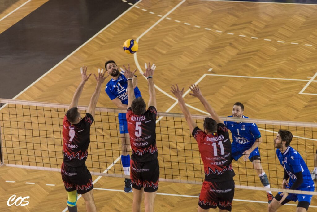 COS5982 1024x684 1 - FRVolei