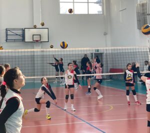 Voleiul - Jocul Vesel și Sănătos pentru Micuții Noștri! 2 - FRVolei IMG 20240215 WA0069 - FRVolei