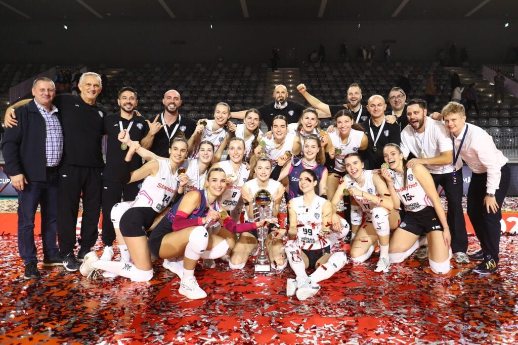 CSO Voluntari a cucerit Supercupa României - FOTO FRV 1
