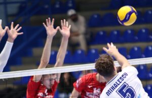 Rezultatele etapei a doua a Diviziei A1 la volei masculin. Știința București și SCM Zalău au obținut victorii în cinci seturi 1 - FRVolei Mihălescu a făcut un nou meci bun pentru SCMU Craiova