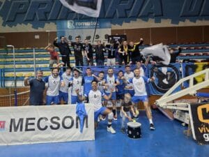 SCM Zalău este noul lider al clasamentului Diviziei A1 la volei masculin. Rezultatele etapei a patra 1 - FRVolei Unirea Dej a câștigat primul meci din campionat