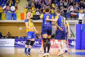 Corona Brașov s-a calificat în optimile Cupei CEV