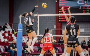 Dinamo este pe poziția secundă în clasament