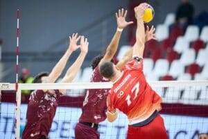Etapa a 19-a a Diviziei A1 la volei masculin durează trei zile 1 - FRVolei Dinamo merge la Brașov după calificarea în semifinalele Cupei României