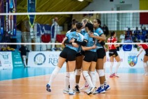 Sâmbătă se joacă meciurile ultimei etape a sezonului regulat al Diviziei A1 la feminin 1 - FRVolei CSM Lugoj e favorită să ocupe locul 6