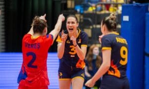 Naționala feminină se va reuni în luna mai pentru Liga Europeană. Lotul convocat 1 - FRVolei Rodica Buterez este căpitanul echipei nationale