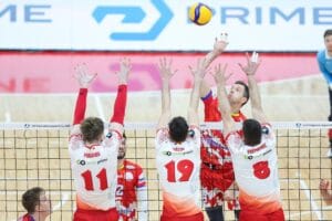 Dinamo și Arcada se întâlnesc în finala play-off-ului masculin