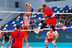 Naționala masculină, două victorii din două meciuri disputate la Mioveni - Liga Europeană 2026 2 - FRVolei Bela Bartha în atac