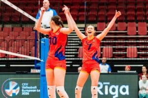 Debut cu două victorii pentru naționala feminină a României în Liga Europeană 1 - FRVolei Bucuria jucătoarelor noastre după victoria cu Israel
