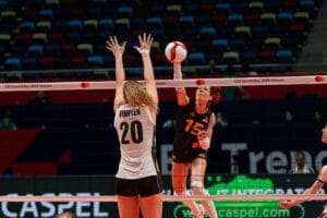 România revine joi pe teren la EuroVolley. Următoarea adversară: Portugalia 2 - FRVolei Sorina Miclăuș în atac - Eurovolley 2026