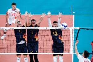 Naționala României se desparte azi de Cluj-Napoca printr-un meci de gală: contra campioanei olimpice, Franța. Eurovolley 2026 1 - FRVolei Eurovolley 2026: Blocajul României si-a făcut foarte bine datoria în meciurile de la EuroVolley