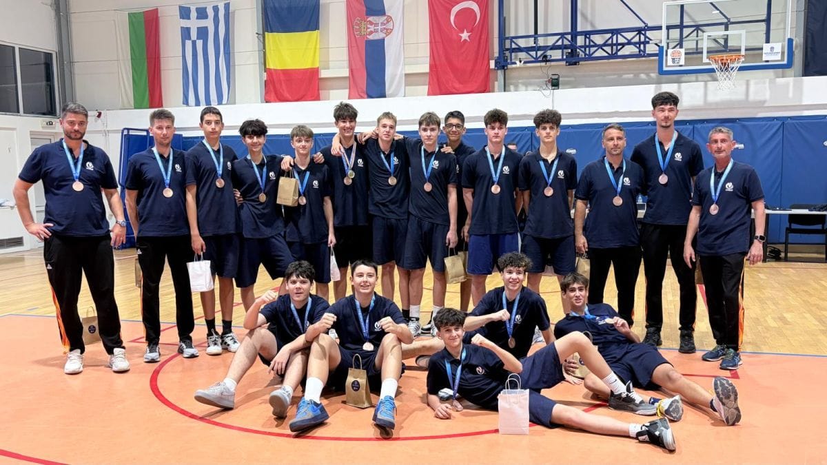 Federatia Romana de Volei 22 - FRVolei Nationala U16 medalie bronz Campionat Balcanic