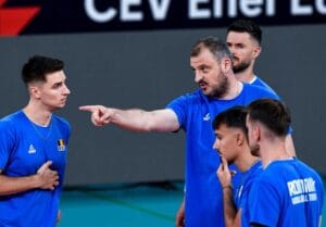 România debutează miercuri la EuroVolley 2026. Tricolorii, din nou printre cei mai buni ai Europei 2 - FRVolei Selectionerul Sergiu Stancu pune la punct ultimele detalii